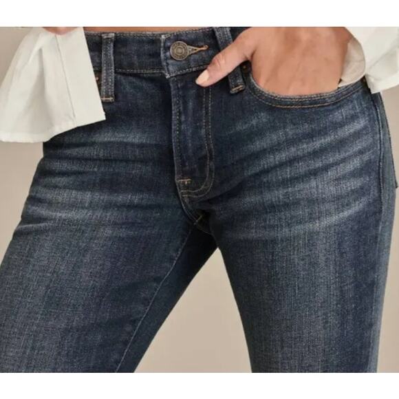 Lucky Brand Sweet Boot Acid Wash Denim Jeans - Size 12/31 - Picture 2 of 8